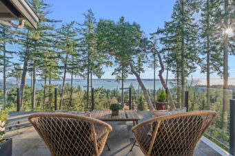 #8 - 5110 Alderfeild Place